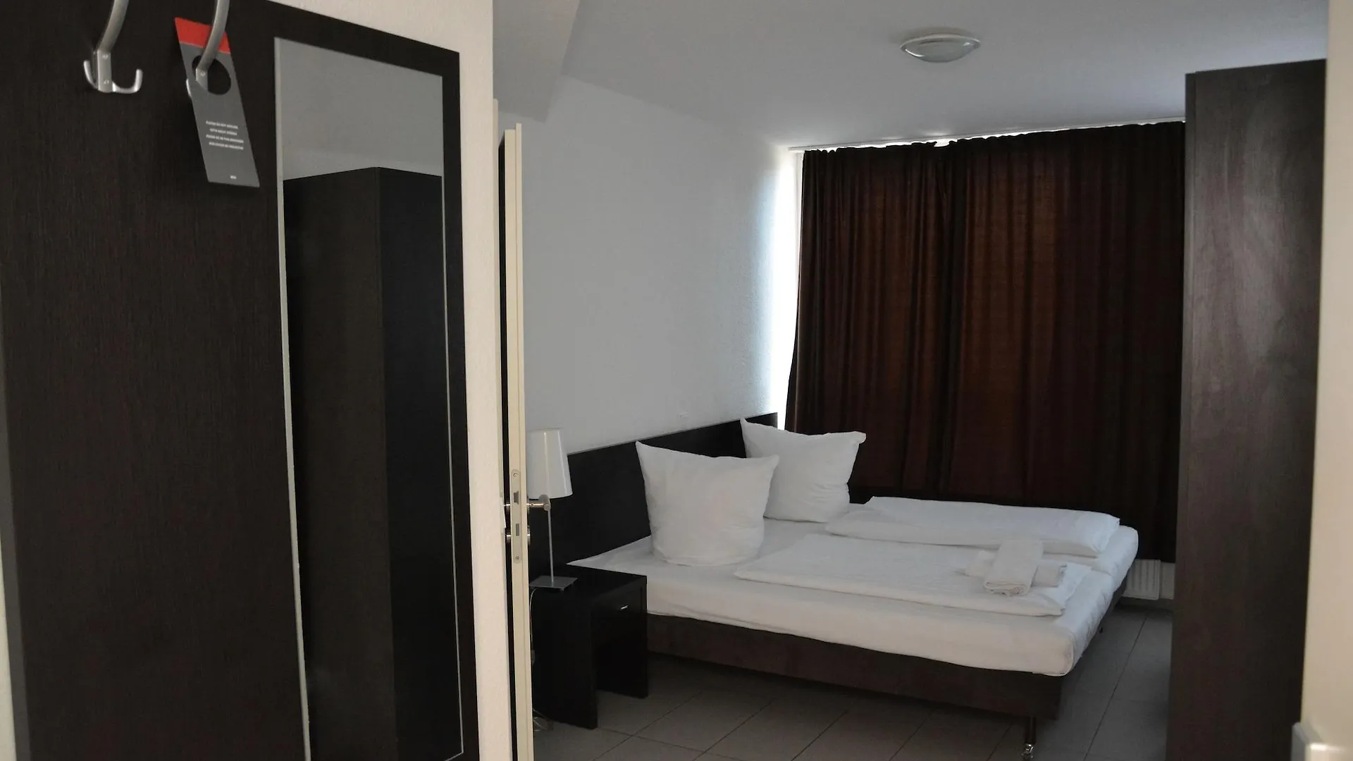 ***  Mosel Hotel Frankfurt am Main Germany
