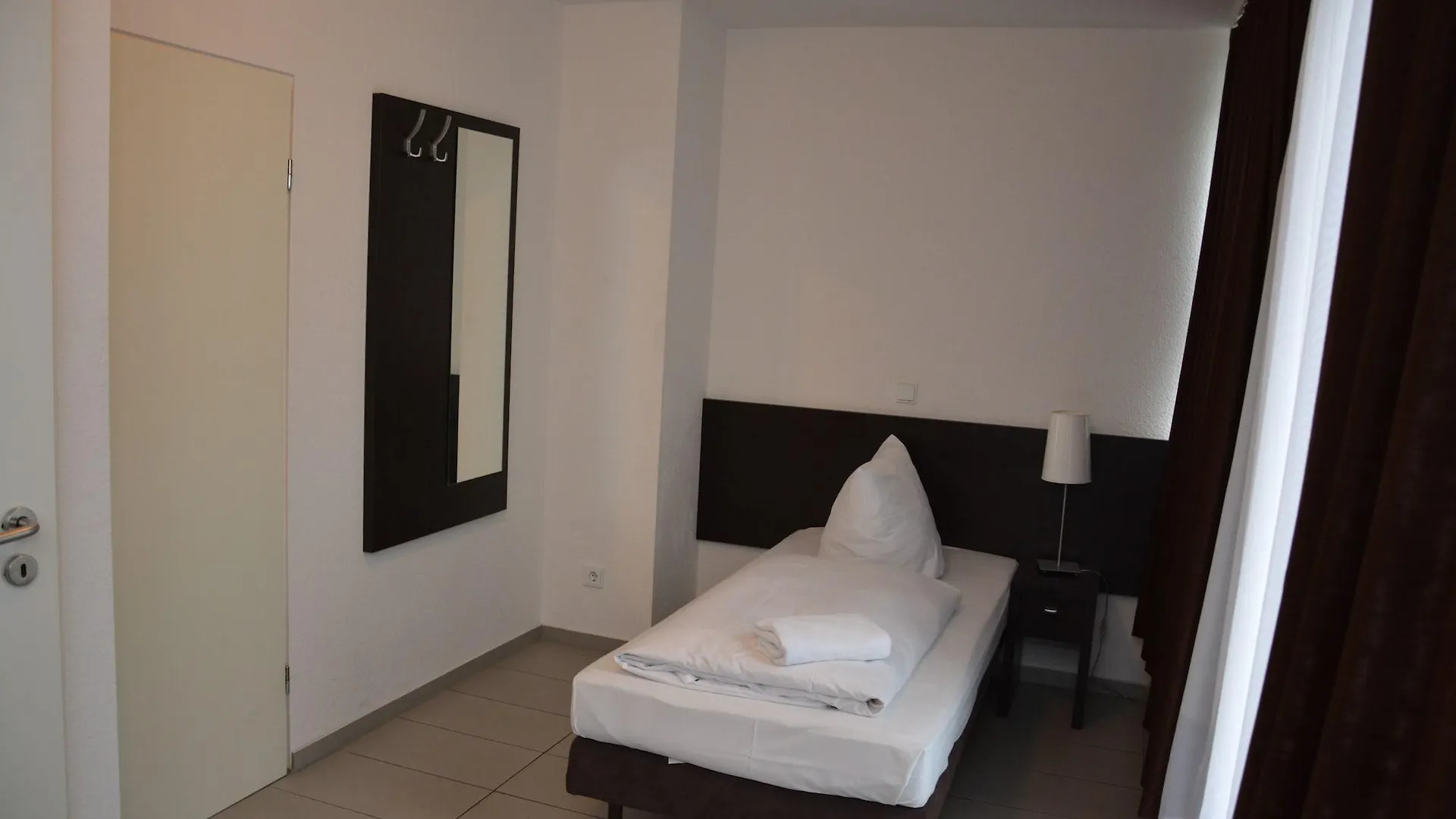 Mosel Hotel Frankfurt am Main