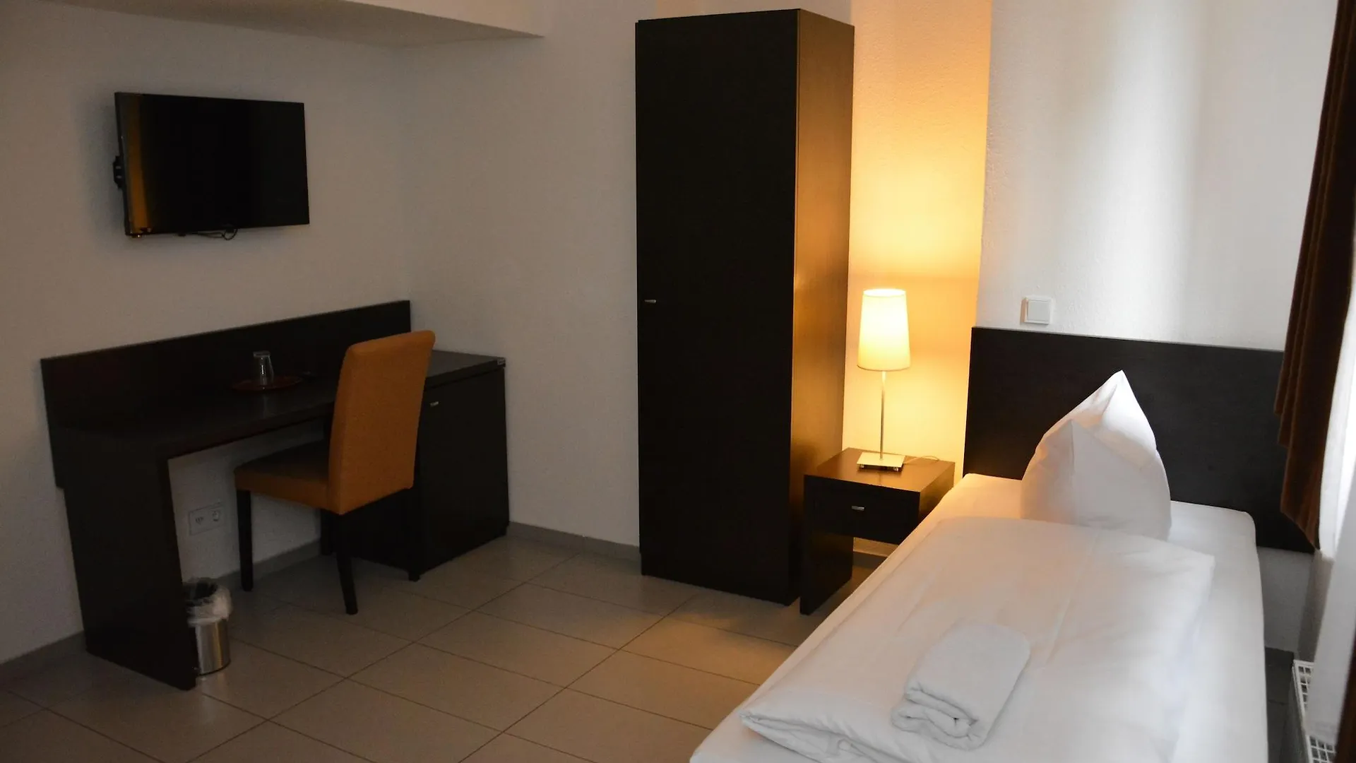 Mosel Hotel Frankfurt am Main