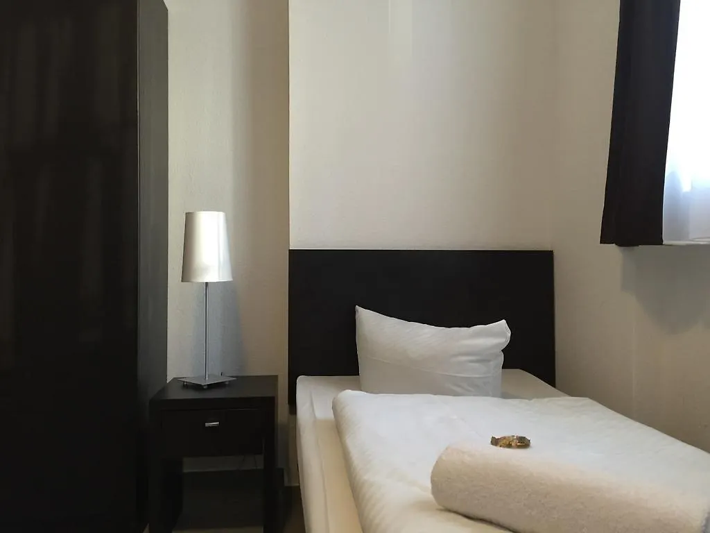 Mosel Hotel Frankfurt am Main