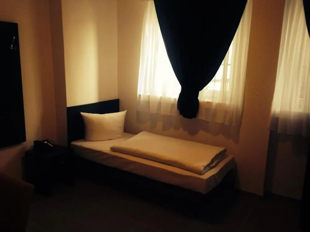 Mosel Hotel Frankfurt am Main