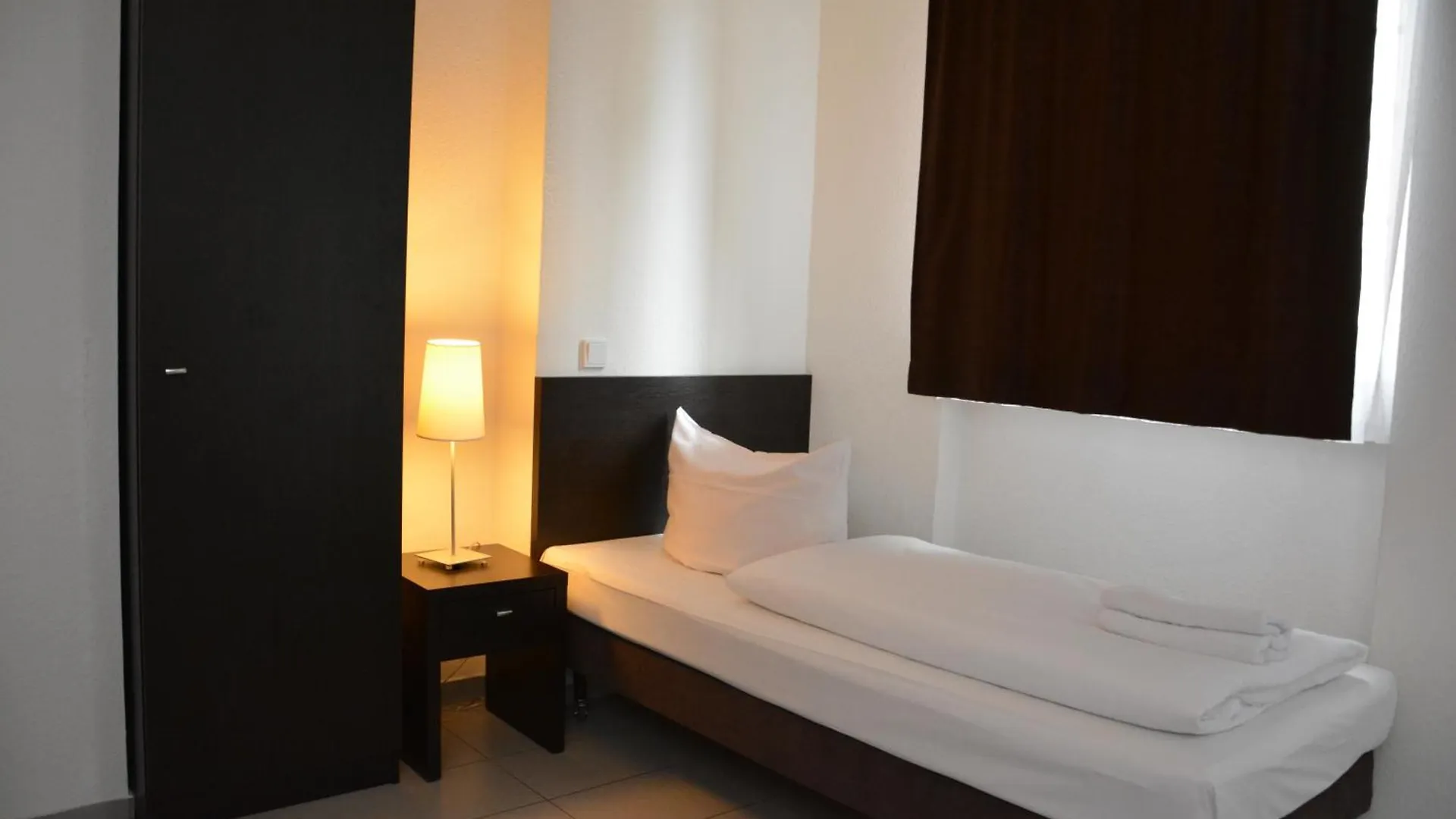 Mosel Hotel Frankfurt am Main